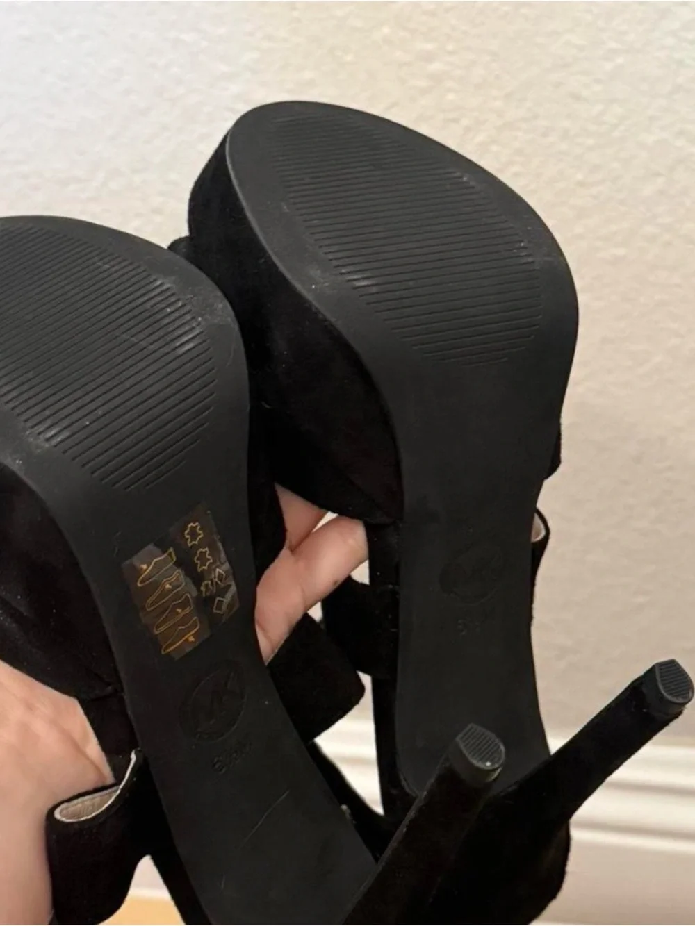 Michael Kors Delilah Grommet Platform Heels - Picture 6 of 6